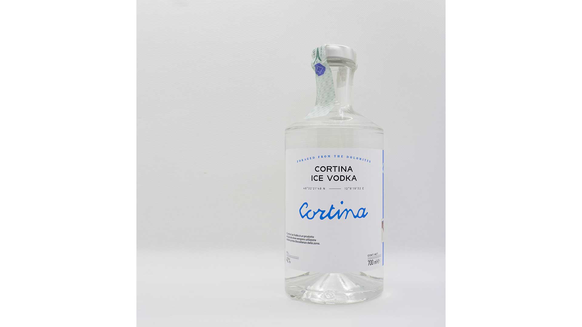 Cortina-ice-vodka-italiana-Robb-Report-Italia