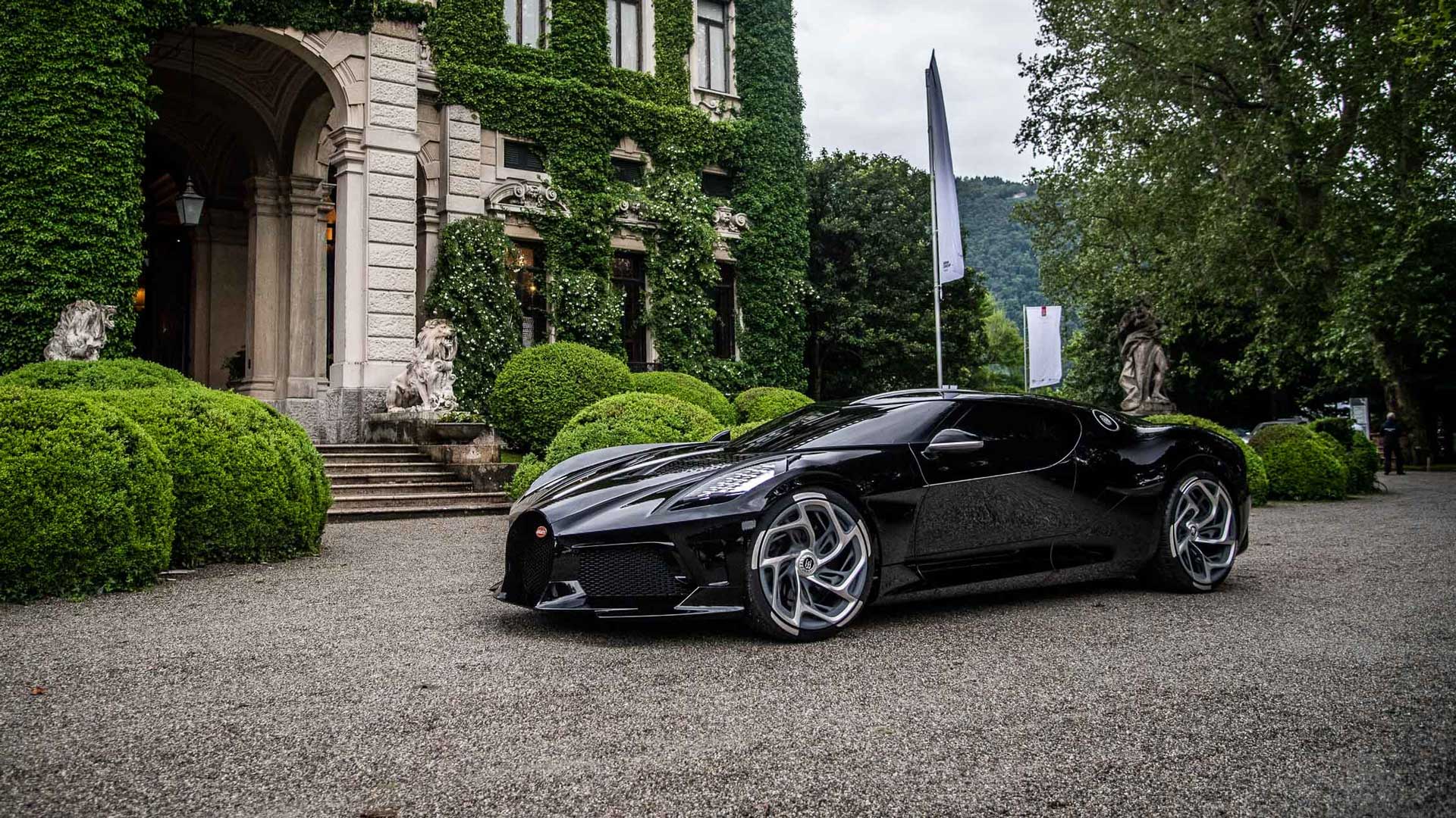 Hypercar-più-costose-di-sempre-Bugatti-La-Voiture-Noire-Robb-Report-Italia