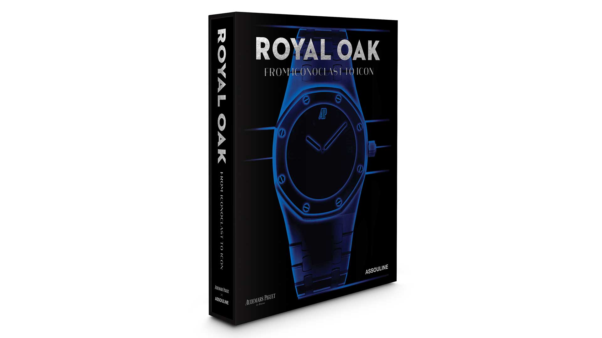 coffee-table-book-royal-oak-robb-report-italia