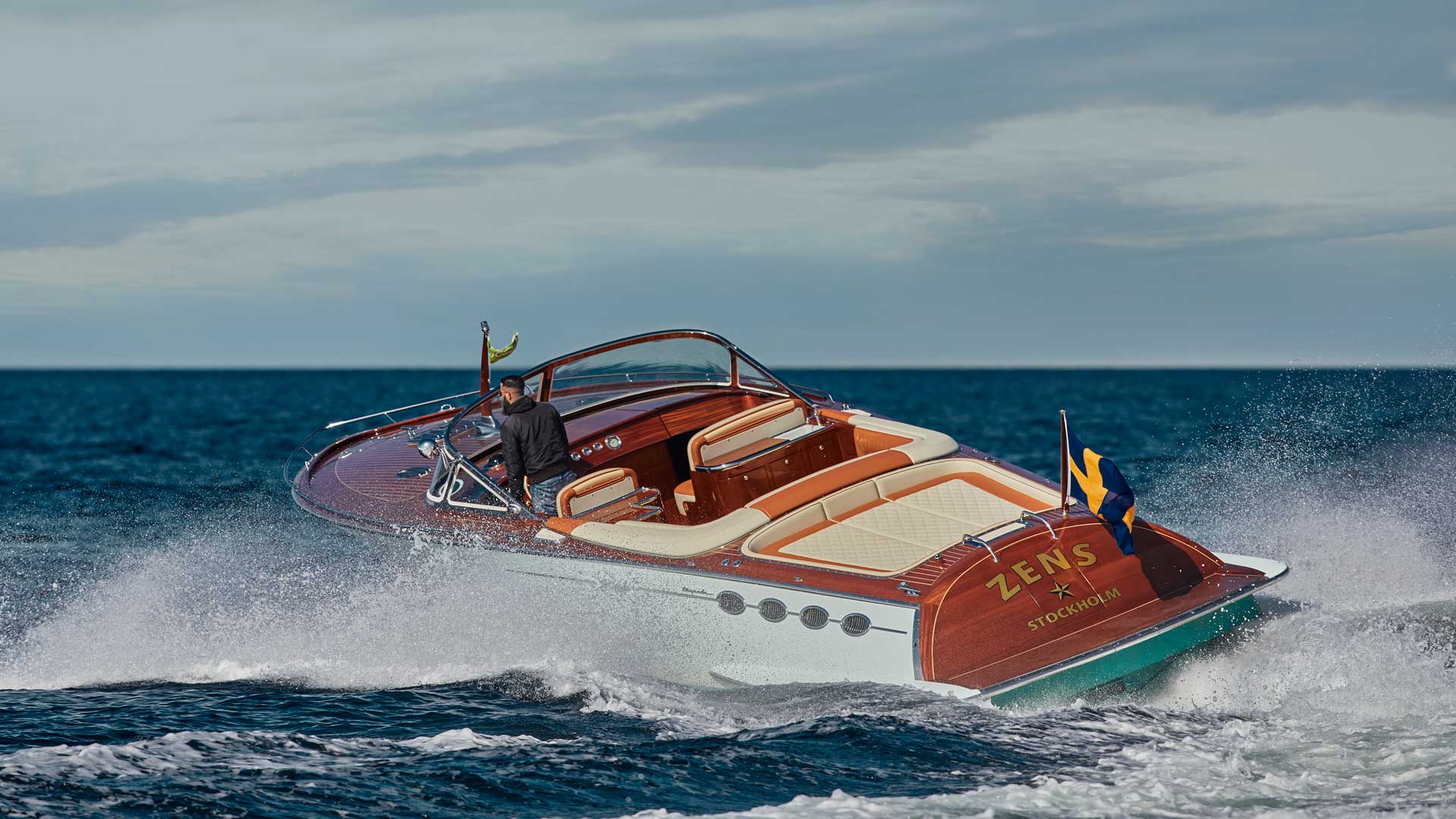 J-Craft-Boats-fascino-vichingo-robb-report-italia