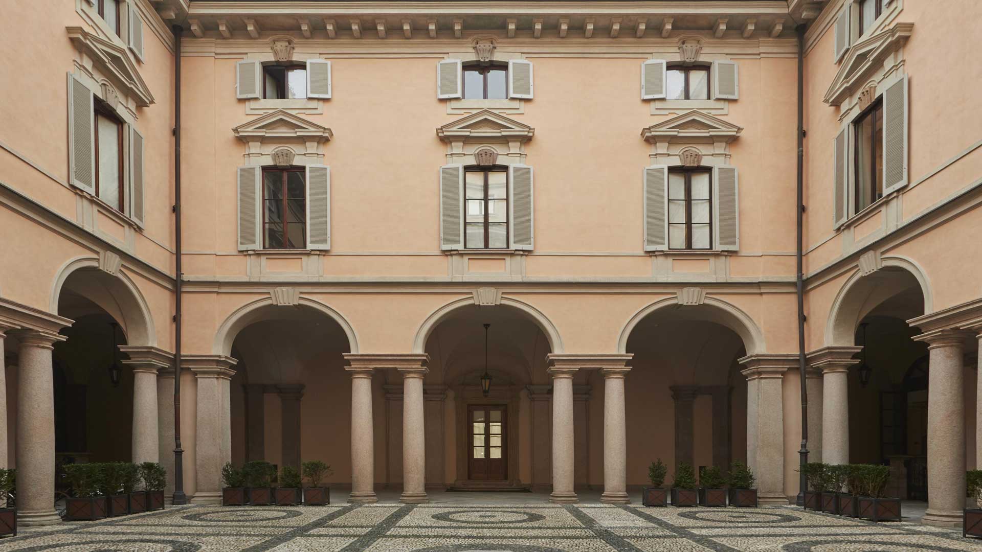 palazzo-orsini-sede-armani-robb-report-italia