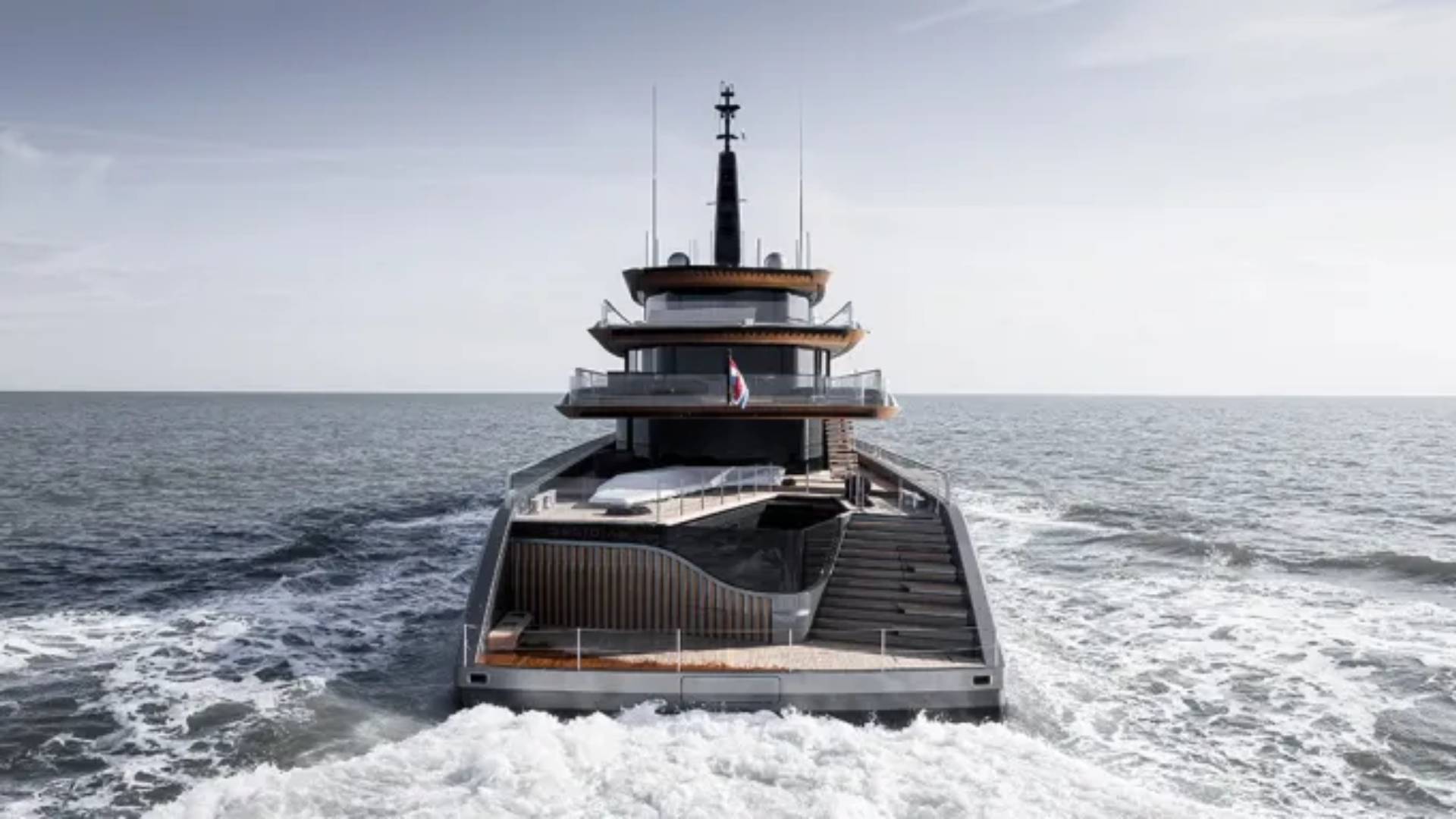superyacht-Obsidian- robb-report-italia