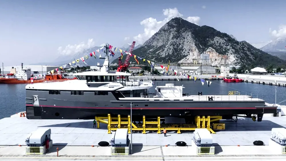‘Bad Company Support’ � Damen Monaco Yacht Show 2023 Robb Report Italia