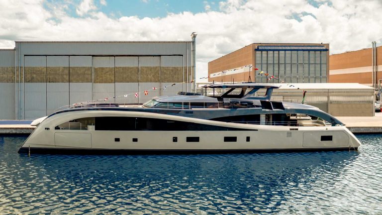 Seawolf X Rossinavi Svela Il Catamarano Ibrido Robb Report Italia