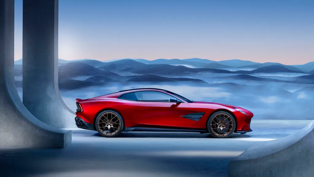 aston martin vanquish robb report italia 2