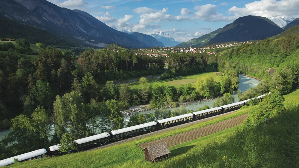 solaire journeys orient express veuvo clicquot robb report italia 5