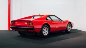 Ferrari-308-4-Robb-Report-Italia