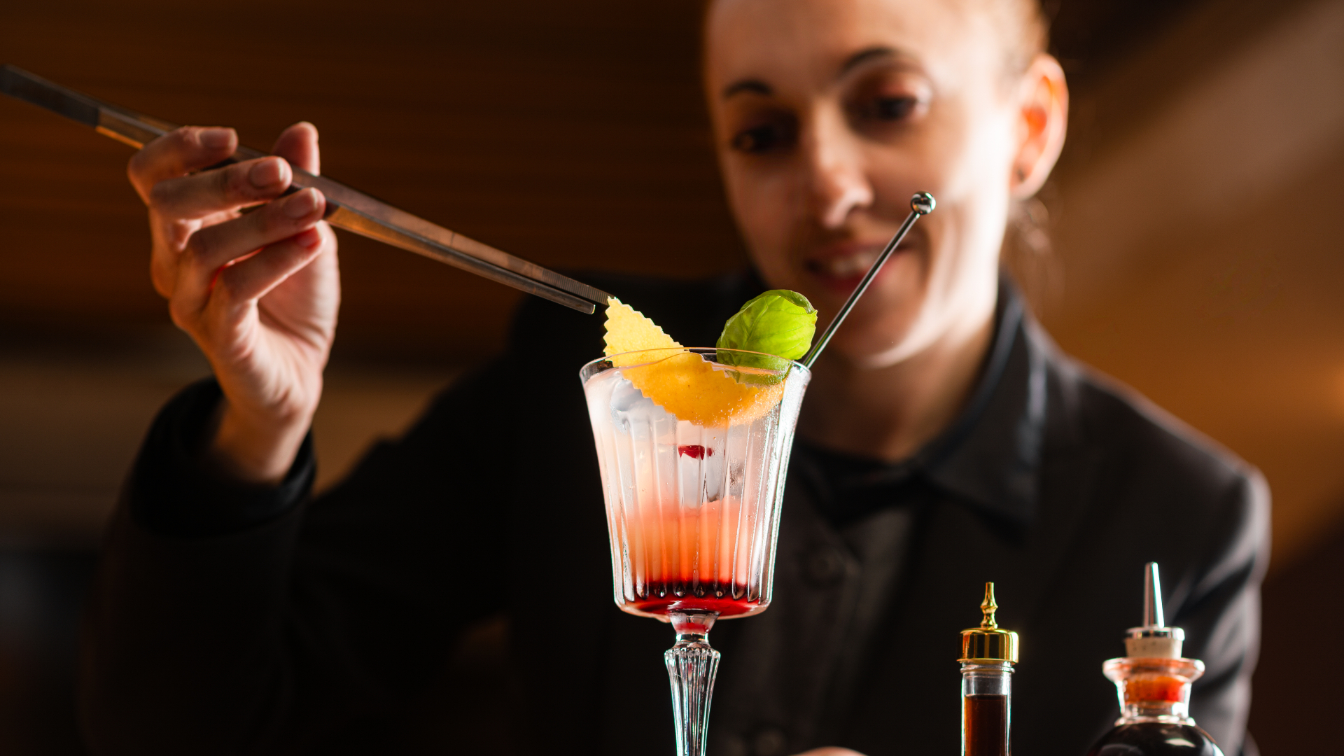 The-Red-Lighthouse-Rooftop-Bar-4-Robb-Report-Italia