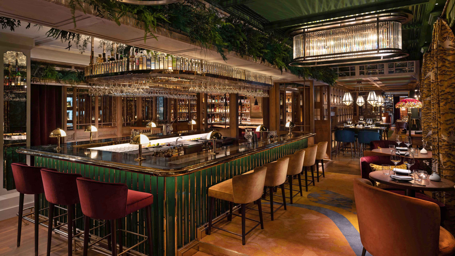 Mandarin-Oriental-Hong-Kong-6-Robb-Report-Italia