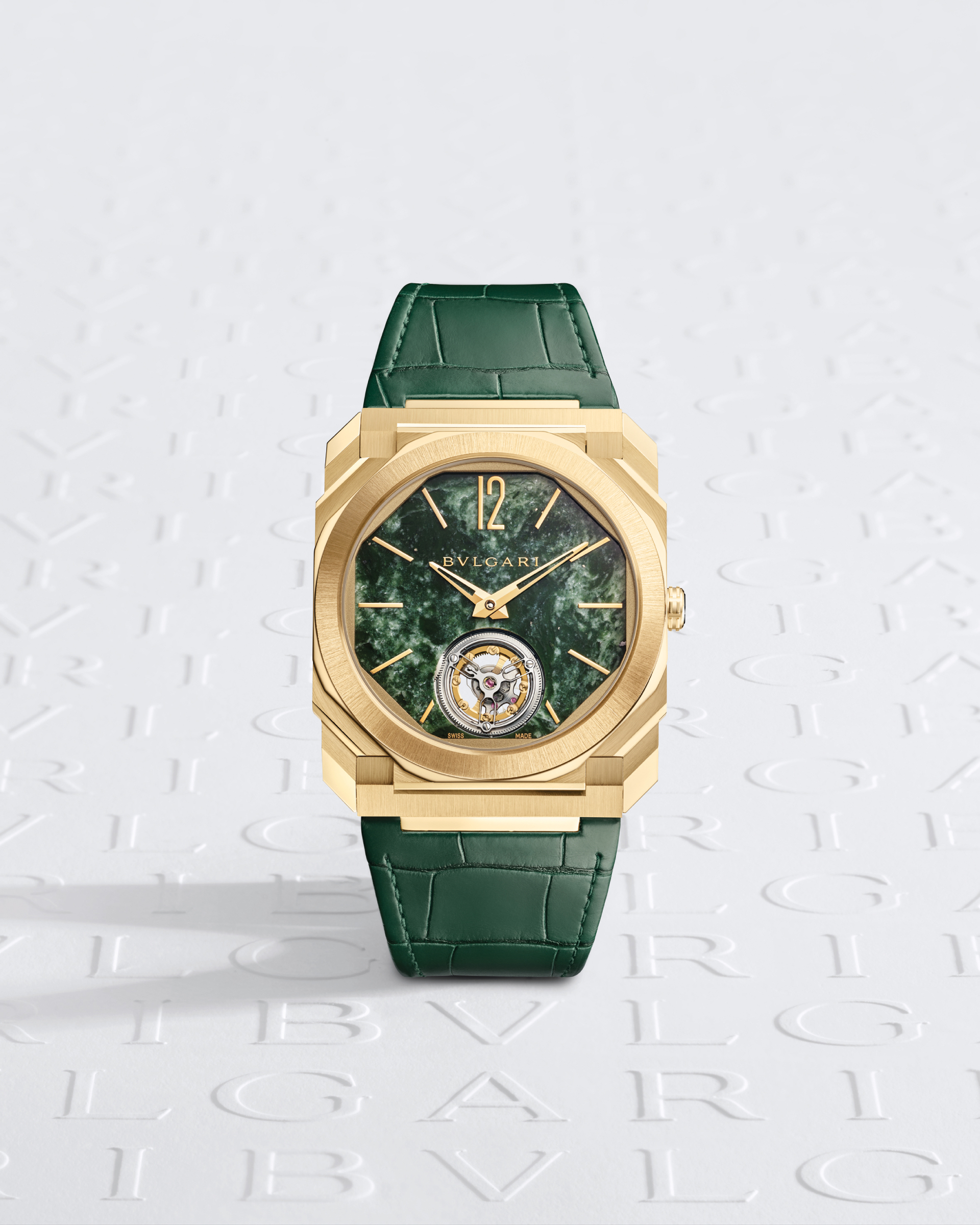 Octo-Finissimo-Tourbillon-Marmo-3-Robb-Report-Italia