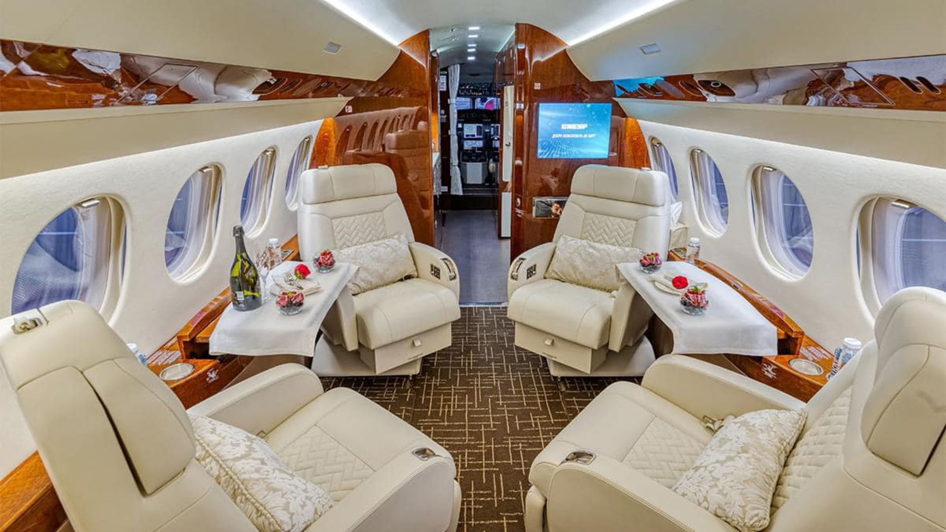 Fly-Free-Airways-3-Robb-Report-Italia