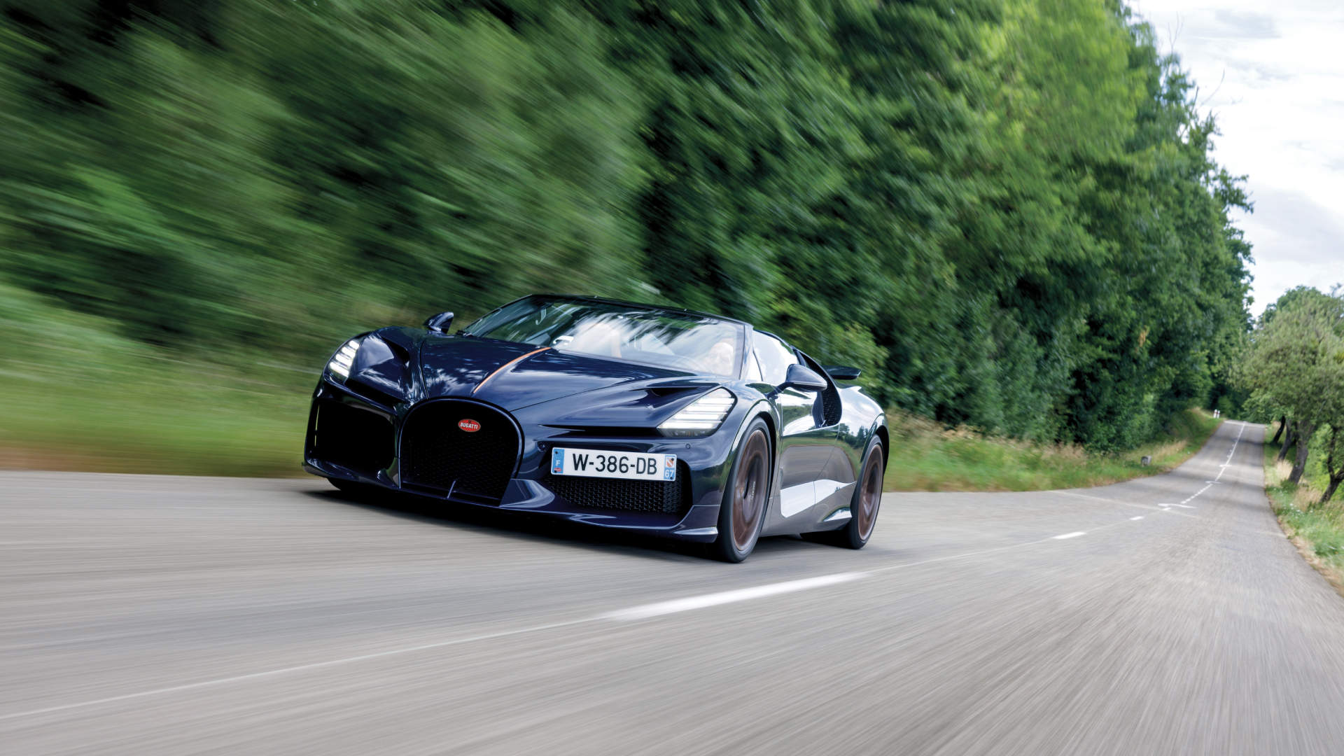 Bugatti-Mistral-3-Robb-Report-Italia