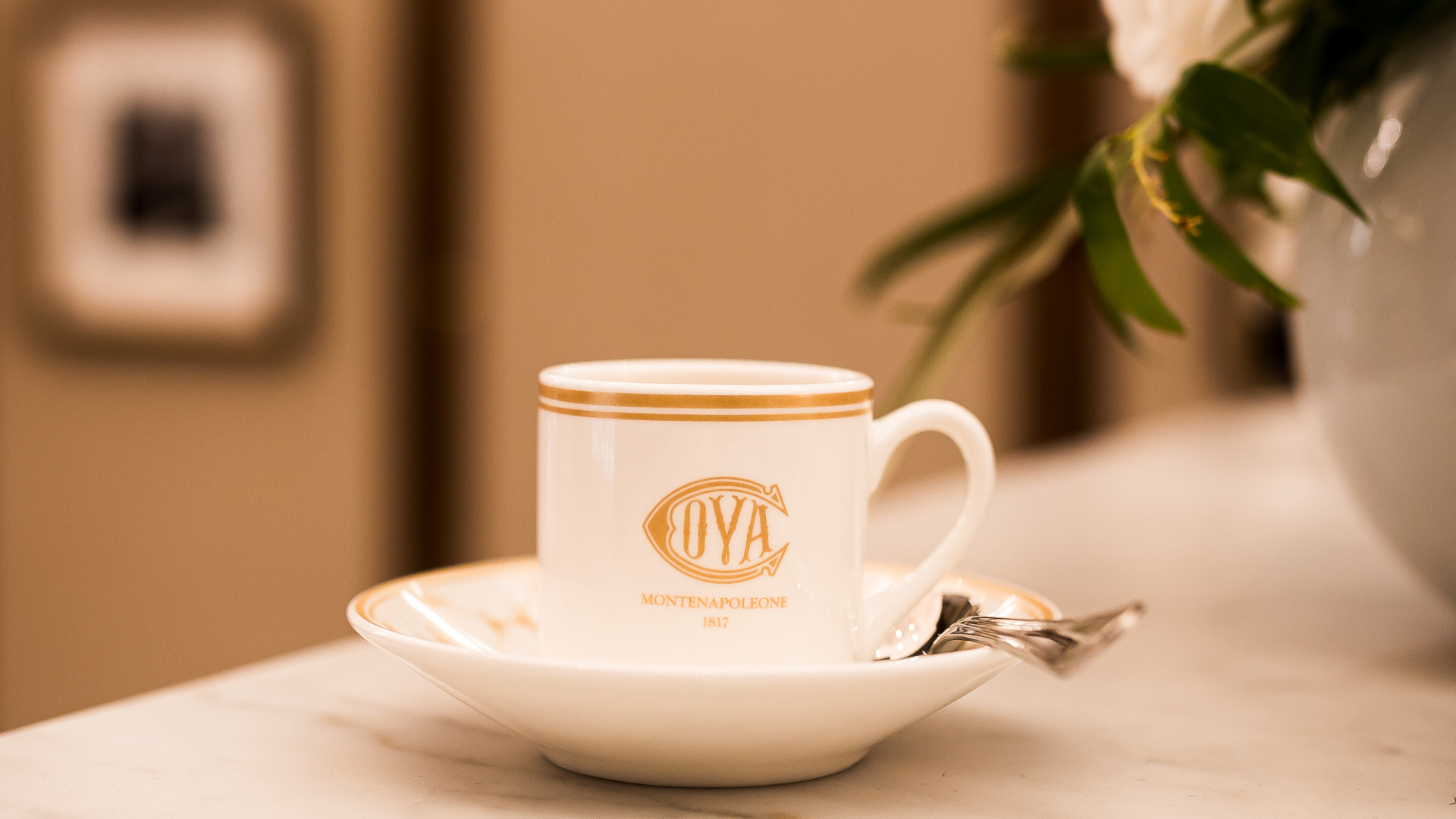 Bar-Centrale-by-Cova-4-Robb-Report-Italia