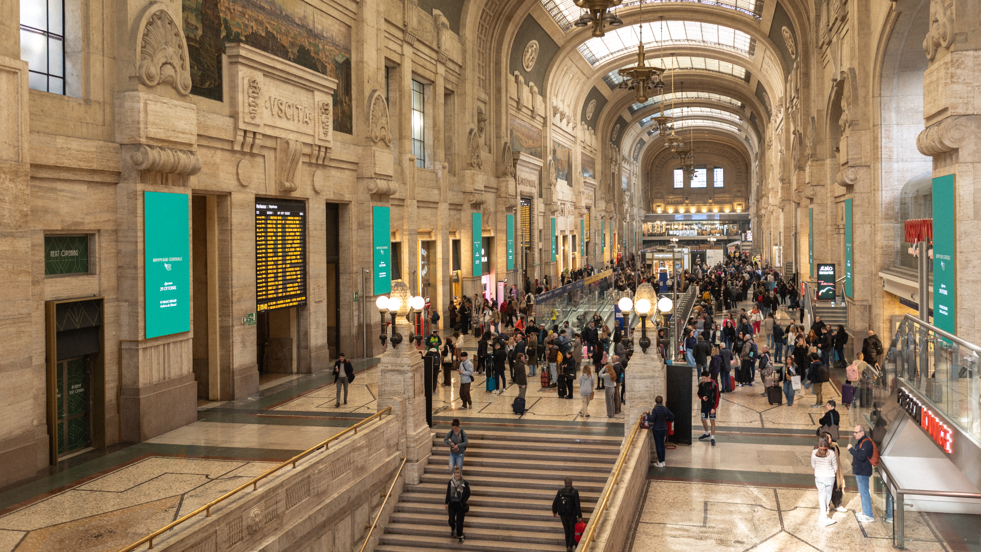 Bar-Centrale-by-Cova-5-Robb-Report-Italia