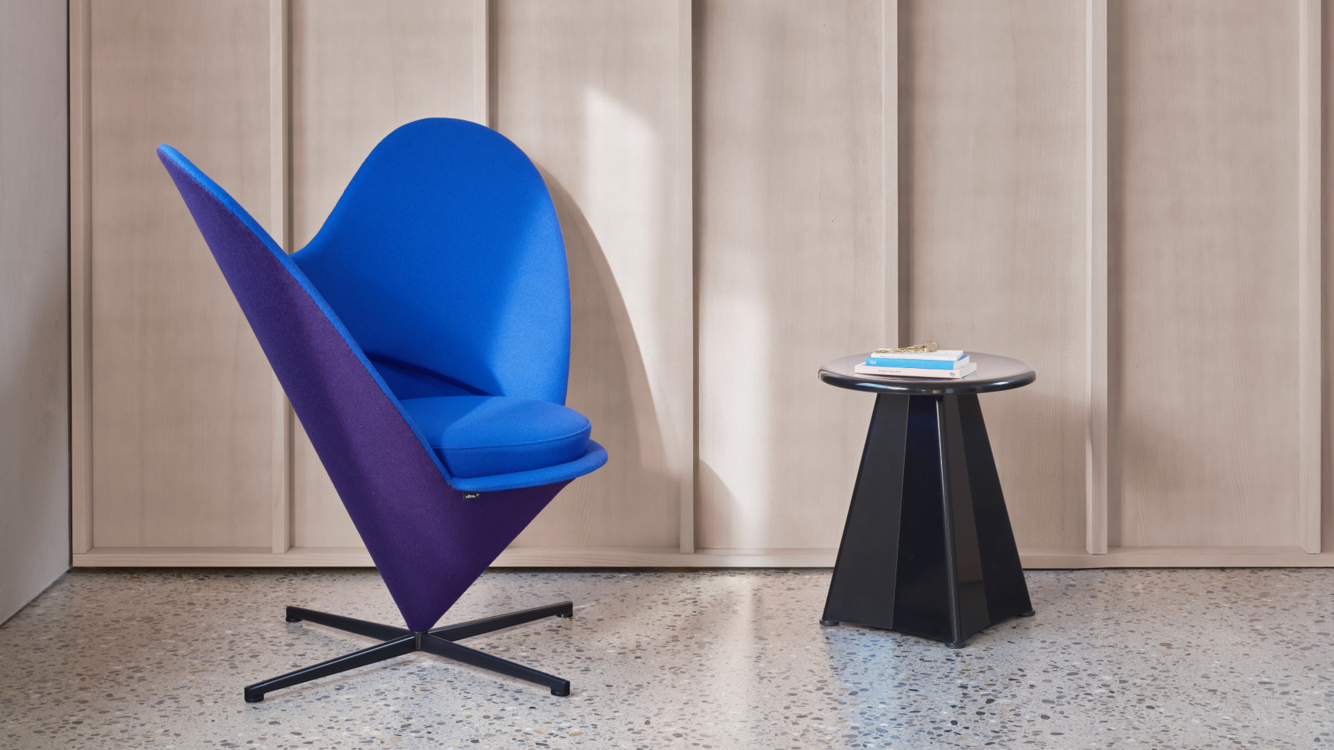 Heart-Cone-Chair-3-Robb-Report-Italia