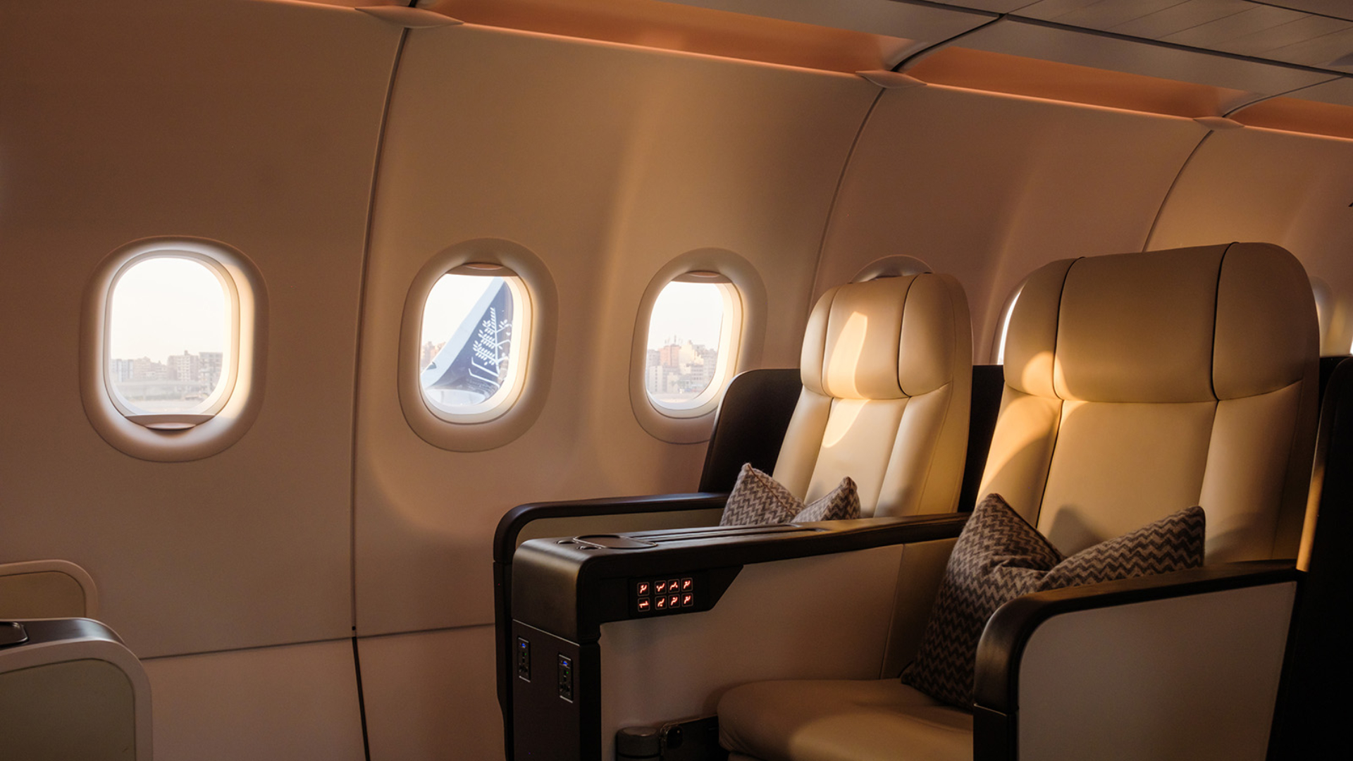 New-World-Icons-2-Robb-Report-Italia