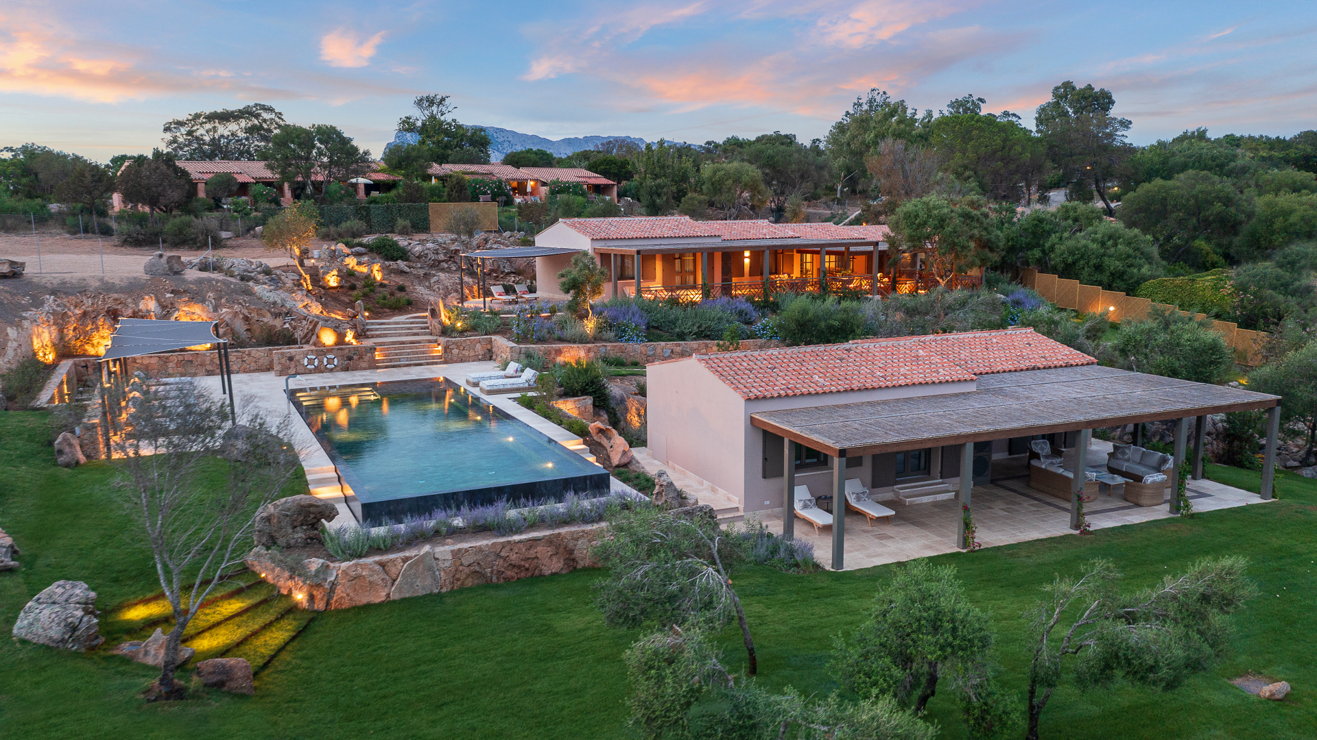 The-Thinking-Traveller-10-Robb-Report-Italia