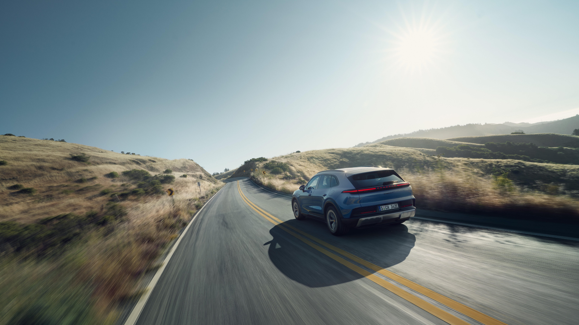 Cayenne-S-elettrico-4-Robb-Report-Italia