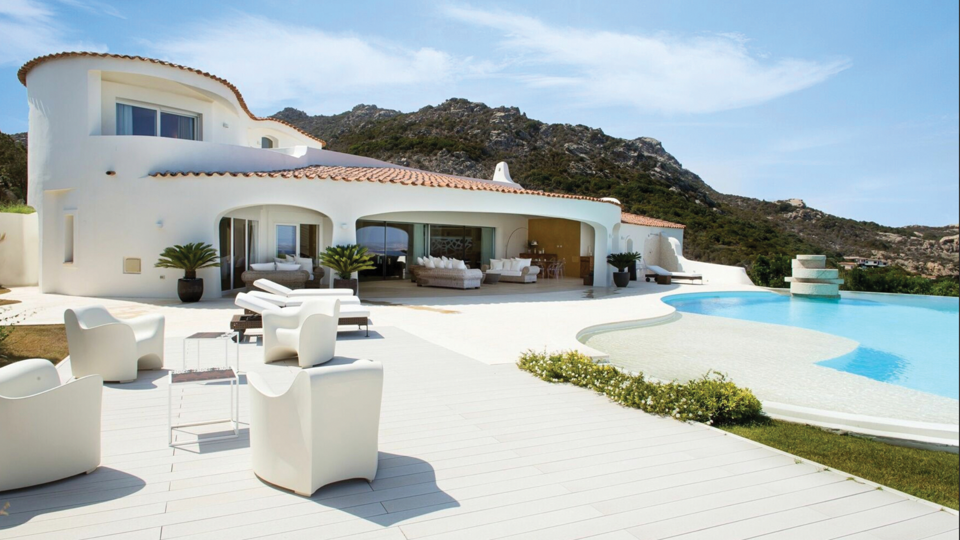 Camisa-Homes-&-Villas-2-Robb-Report-Italia