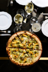 Pizza-Bar-3-Robb-Report-Italia