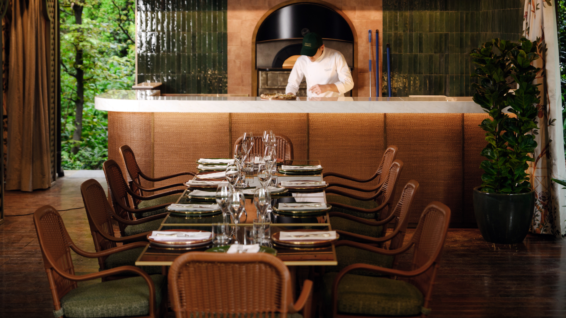Pizza-Bar-6-Robb-Report-Italia