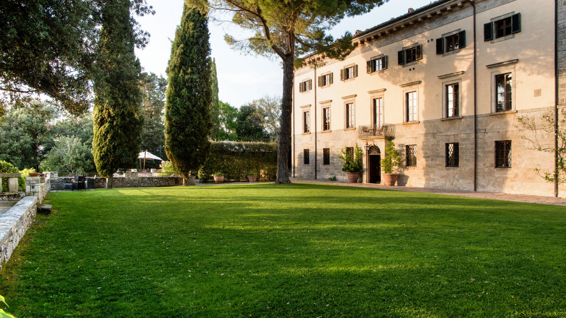 Borgo-Pignano-Florence-4-Robb-Report-Italia