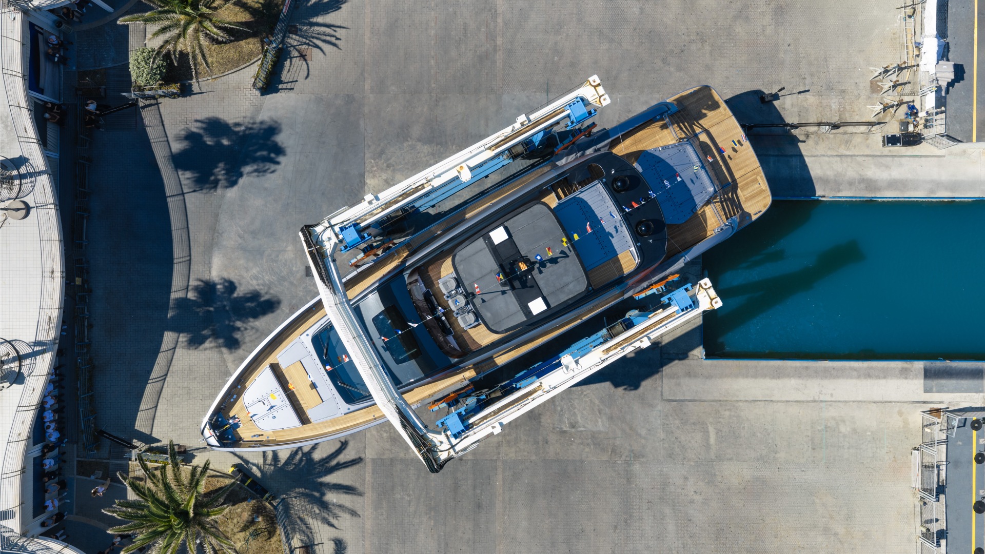 GTX90-5-Robb-Report-Italia