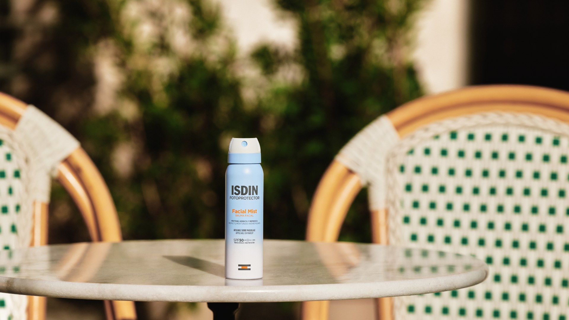Skincare-in-spray-3-Robb-Report-Italia