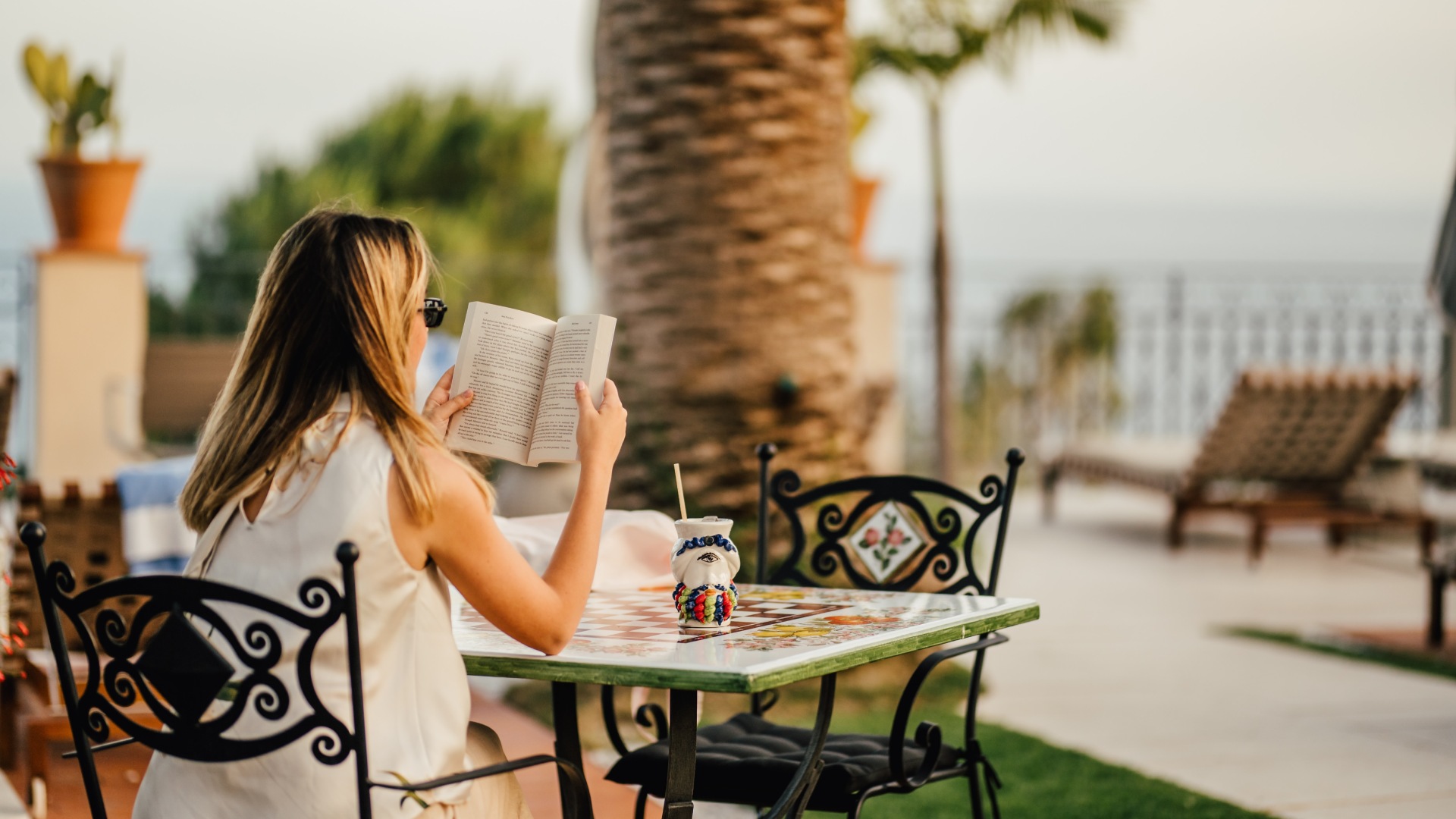 Summer-Book-Club-2-Robb-Report-Italia