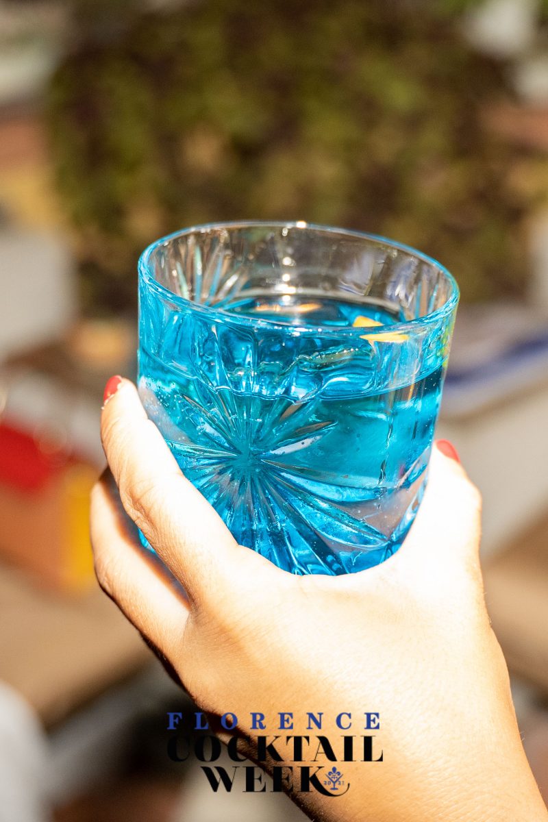 Floreal-drink-blu