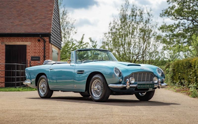 Aston-Martin-DB5-Convertible-all'asta-Robb-Report-Italia