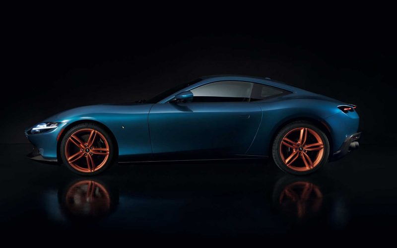 Ferrari-Roma-modello-unico-New-York-2022-Robb-Report-Italia