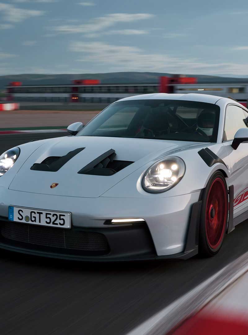Porsche-911-GT3-RS-da-corsa-e-da-strada-Robb-Report-Italia