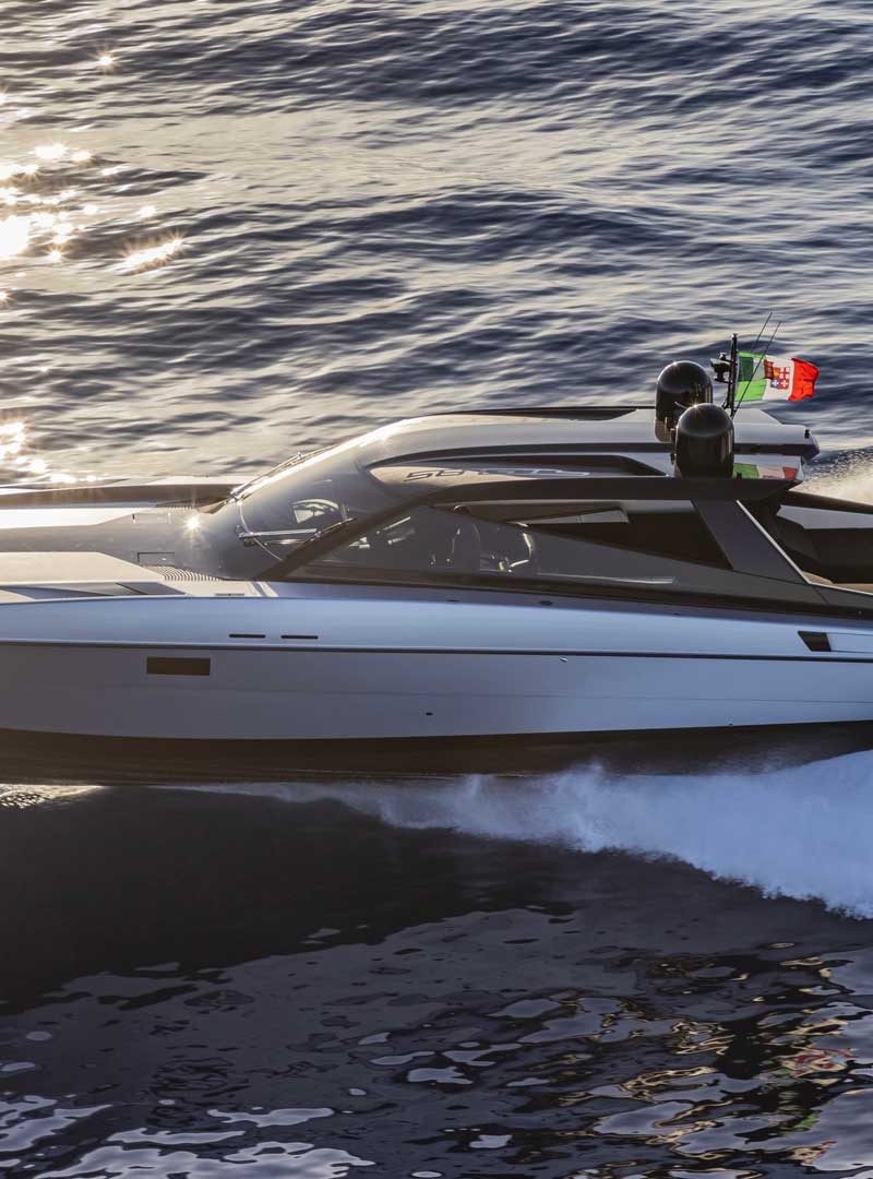 Otam-58-GTS-yacht-Robb-Report-Italia