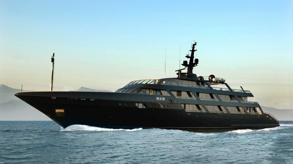 Main-Giorgio-Armani-yacht-di-lusso
