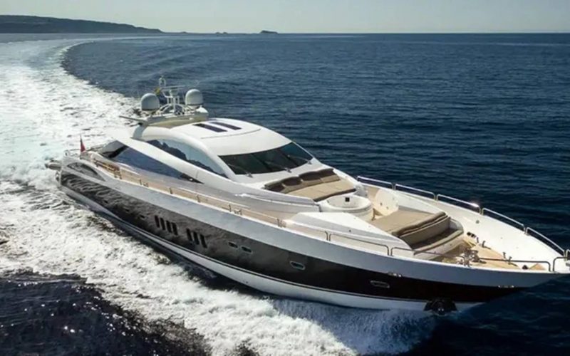 AeroVanti-yacht-club