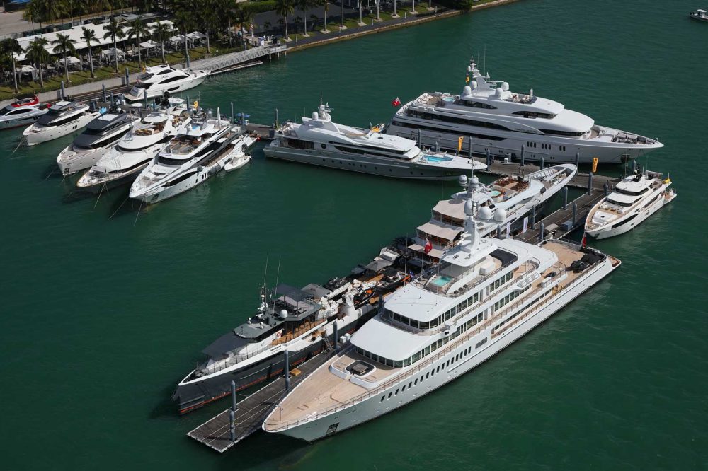 Miami-International-Boat-Show-2023-robb-report-italia