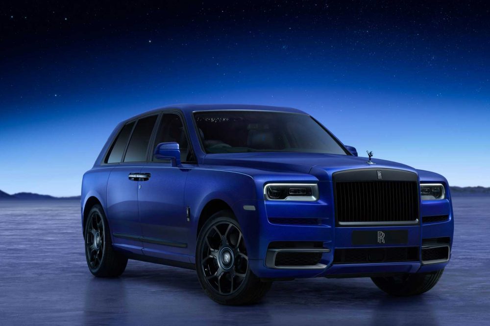 Rolls-Royce-Cullinan-Blue-Shadow-robb-report-italia