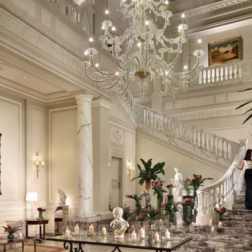 dieci-anni-palazzo-parigi-milano-robb-report-italia