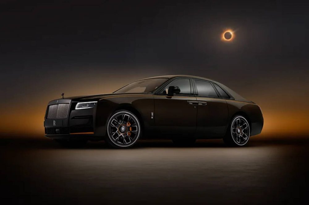 Black-Badge-Ghost-Ékleipsis-Rolls-Royce-robb-report-italia