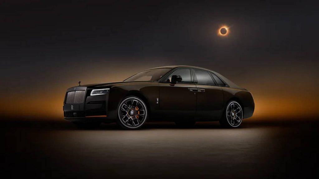 Black-Badge-Ghost-Ékleipsis-Rolls-Royce-robb-report-italia