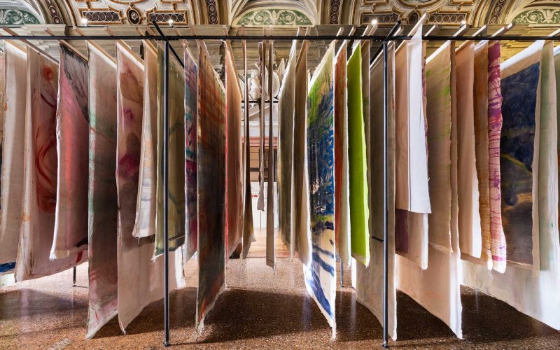 fondazione-prada-venezia-everybody-talks-avout-the-weather-robb-report-italia