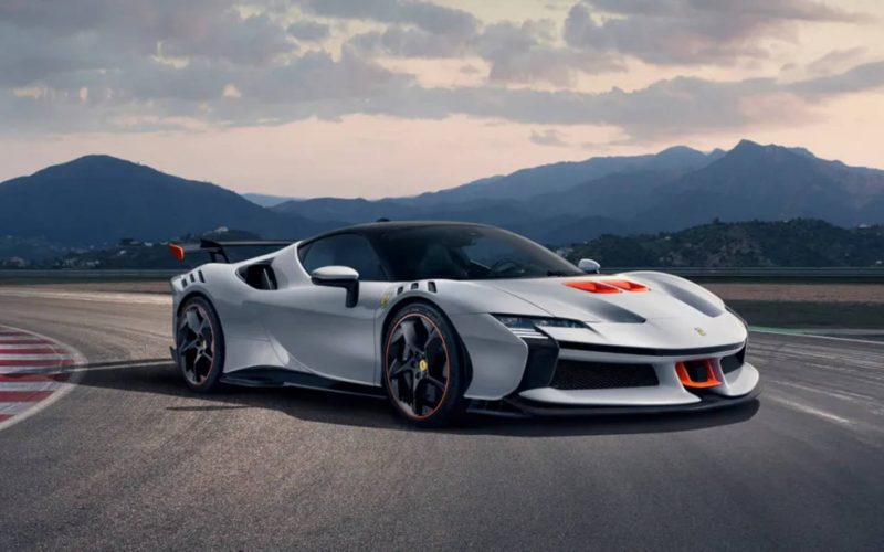 ev-ferrari-robb-report-italia