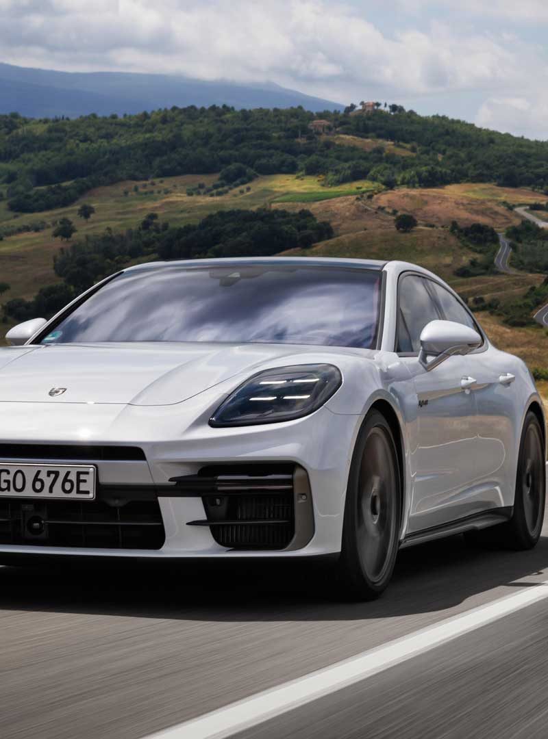 porsche-panamera-elettrica-benzina-2-robb-report-italia