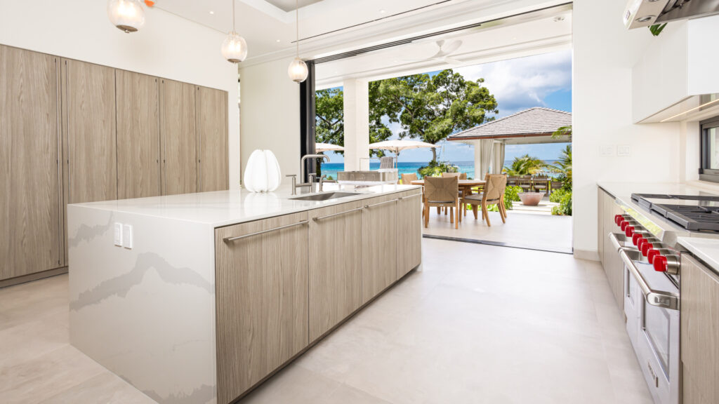 One-Beachlands-12-Robb-Report-Italia