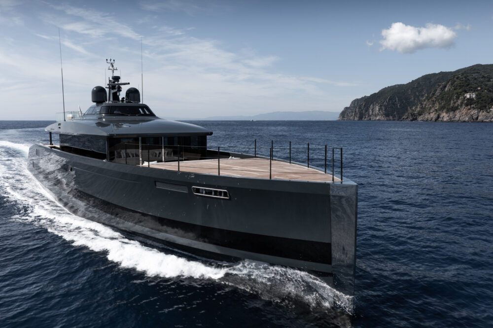 Superyacht-SAN-1-Robb-Report-Italia