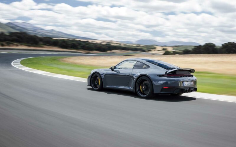 911-gts-1-Robb-Report-Italia