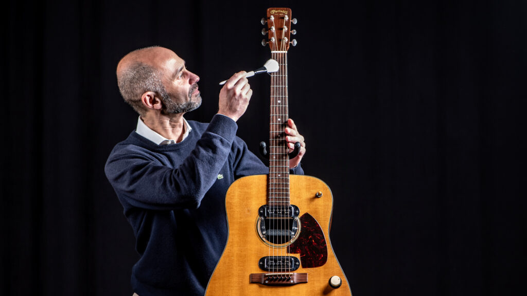 Kurt-Cobain-Unplugged-9-Robb-Report-Italia