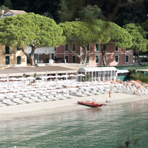 Paraggi-Bagno-Bosetti-O-Magazin-in-spiaggia-robb-report-italia