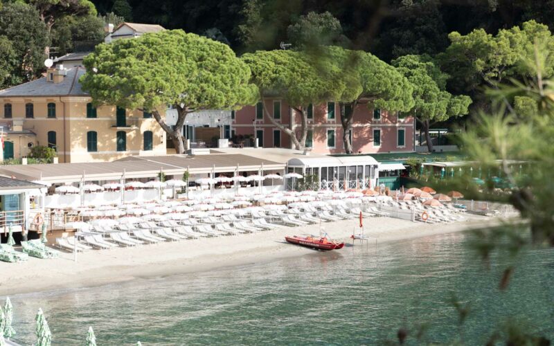 Paraggi-Bagno-Bosetti-O-Magazin-in-spiaggia-robb-report-italia
